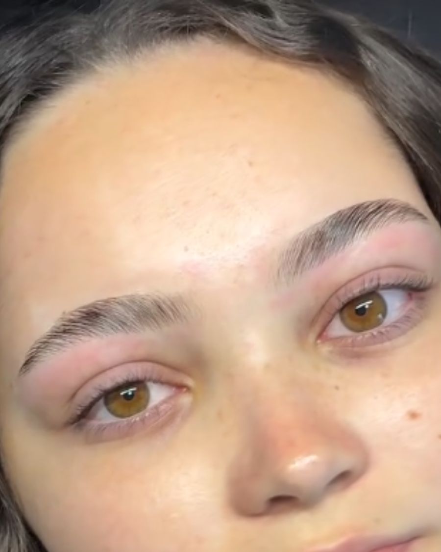 Brow Lamination - Trabalho 4